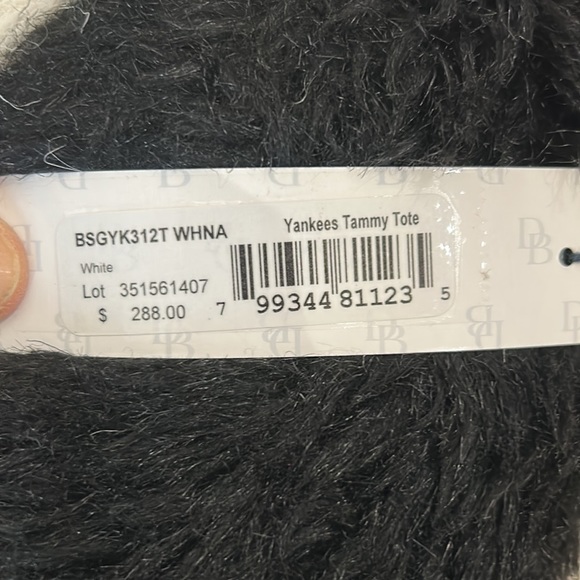 NWT Authentic Yankees Tammy Tote - Picture 11 of 13